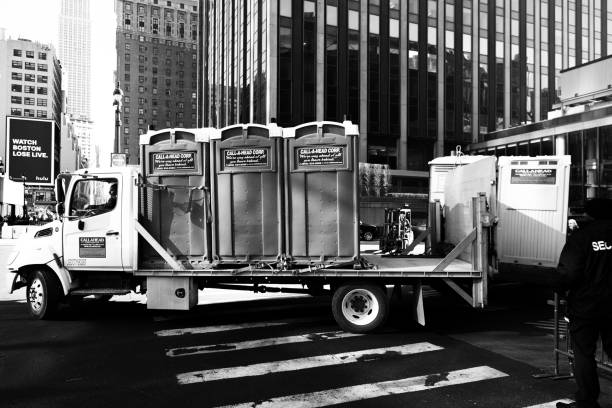 Best Emergency porta potty rental  in Clare, MI